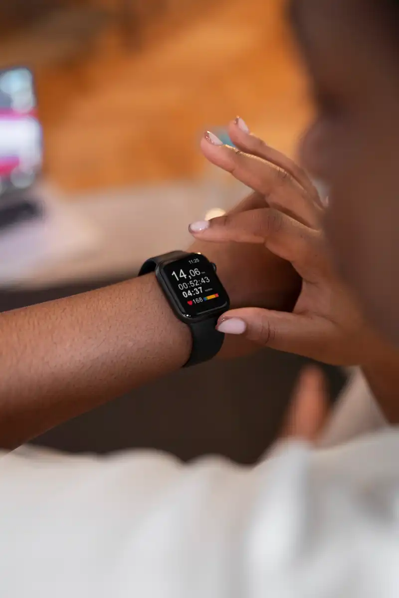 Apple Watch with Health Insurance Vitality's Rewards Programme Explained
